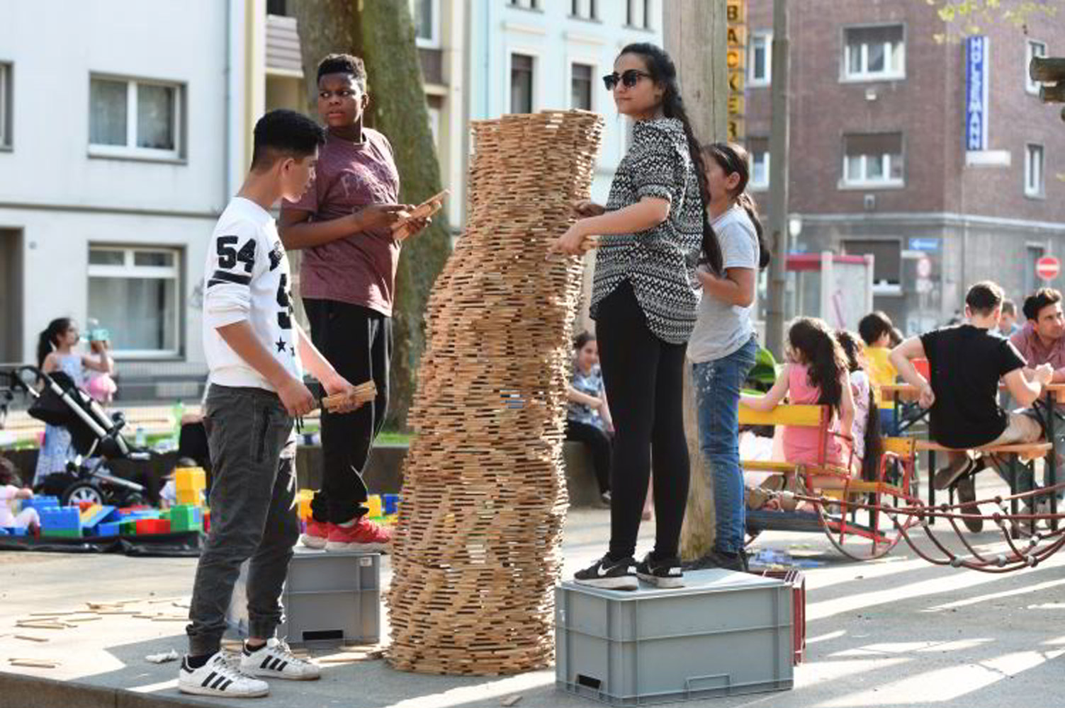 Aktion Mobifant auf dem Albrechtplatz, April 2018